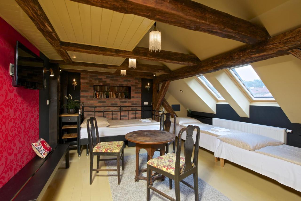 Alice Apartment House Prag Exterior foto
