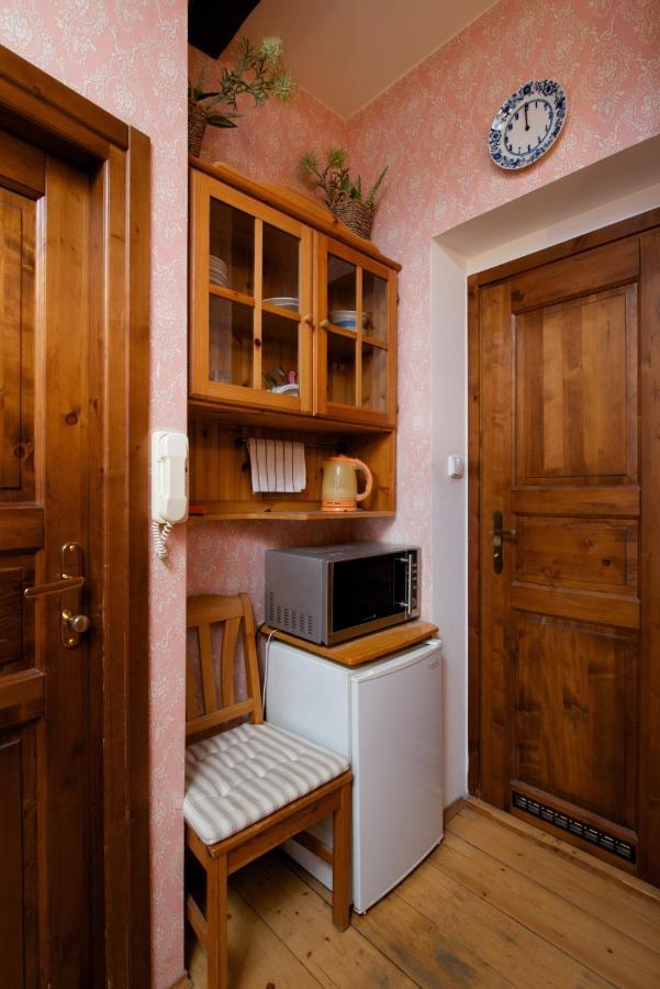 Alice Apartment House Prag Exterior foto